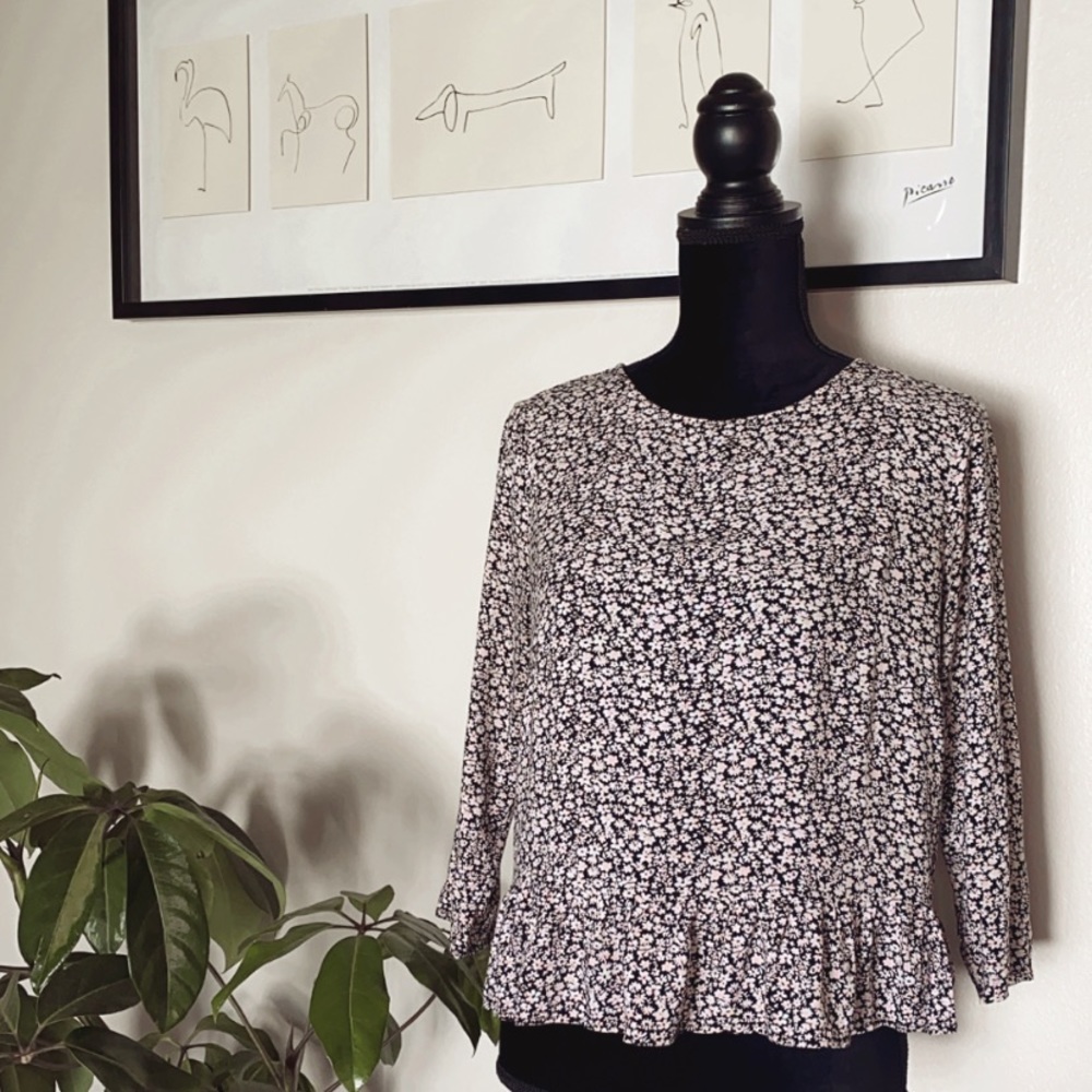H&M crop 3/4 sleeve top